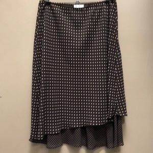 Liz Claiborne polka dot asymmetrical design skirt